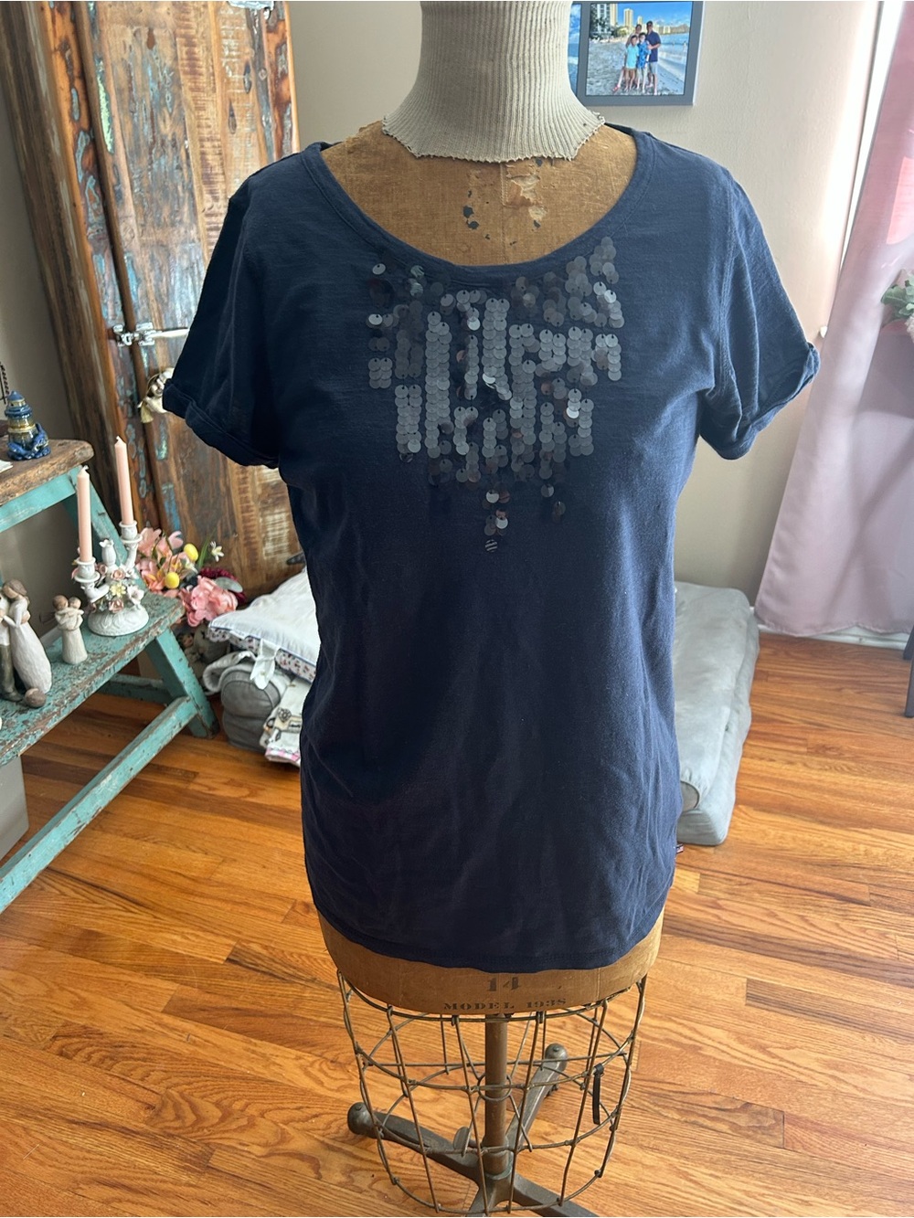 Lauren Ralph Lauren Navy Short-Sleeve Tee with Sequin Detail | Size Medium